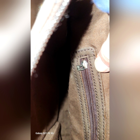 COMLEY SEAT BELT PURSE - Picture 6 of 7